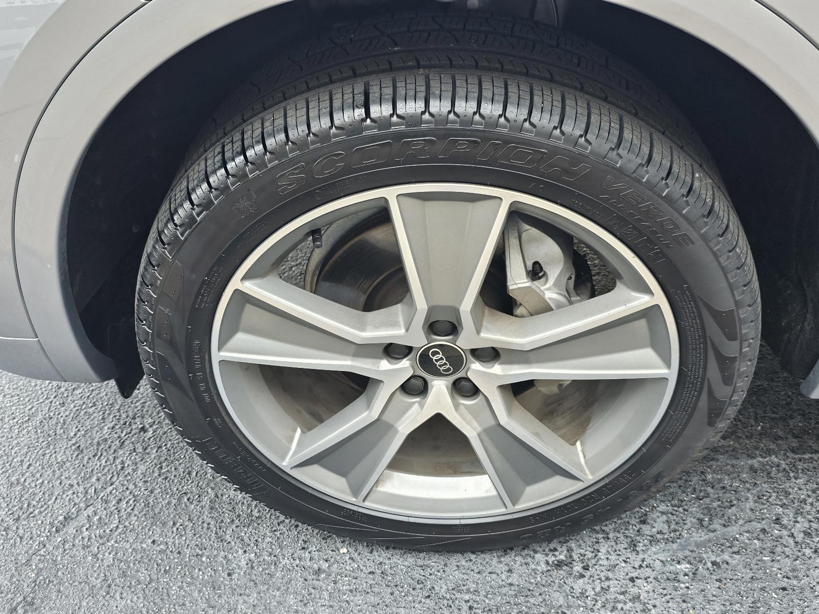 2025 Audi Q5 S line Premium 45 TFSI quattro