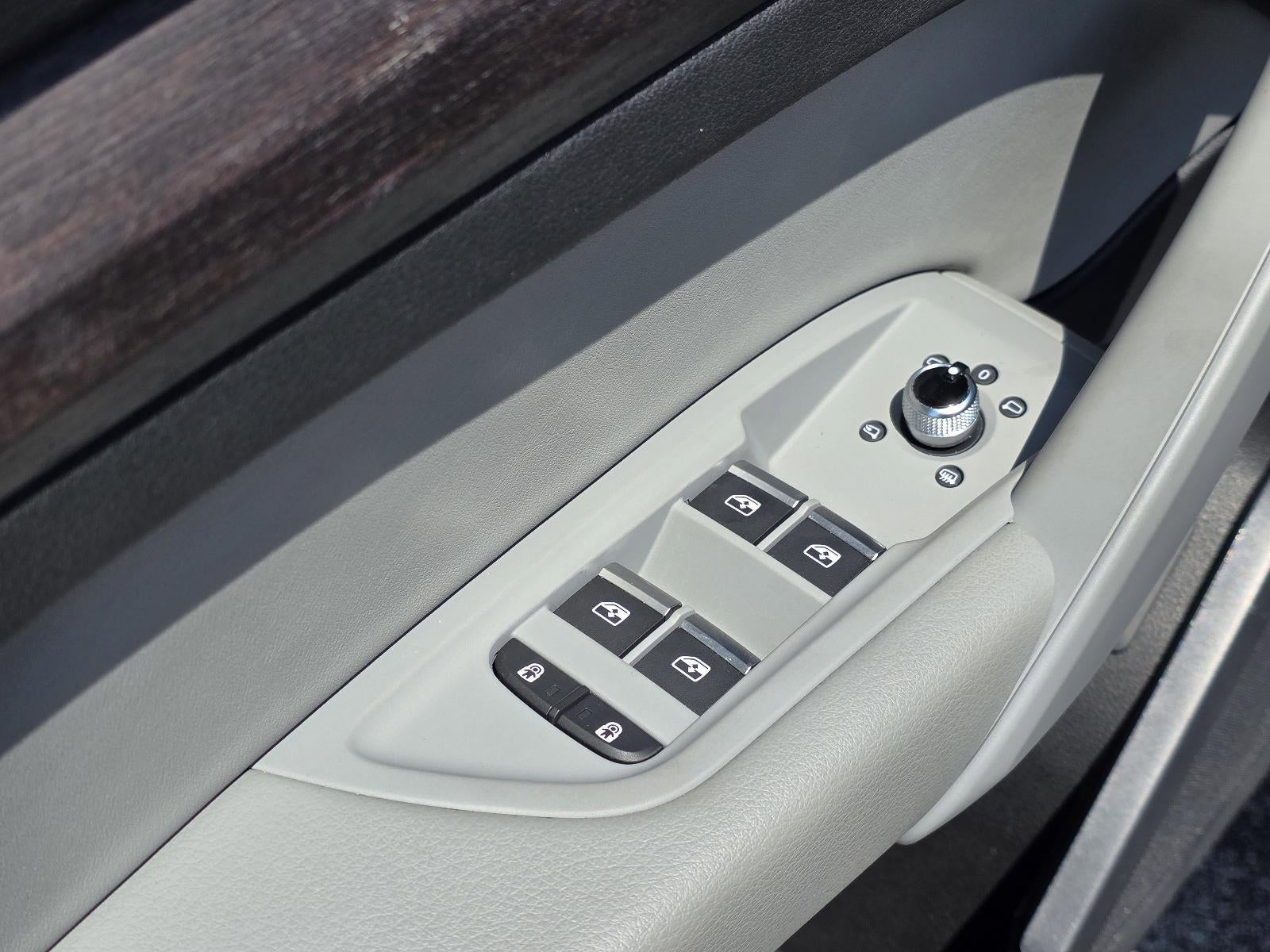 2024 Audi Q5 S line Premium 45 TFSI quattro