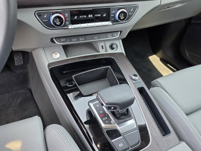 2024 Audi Q5 S line Premium 45 TFSI quattro
