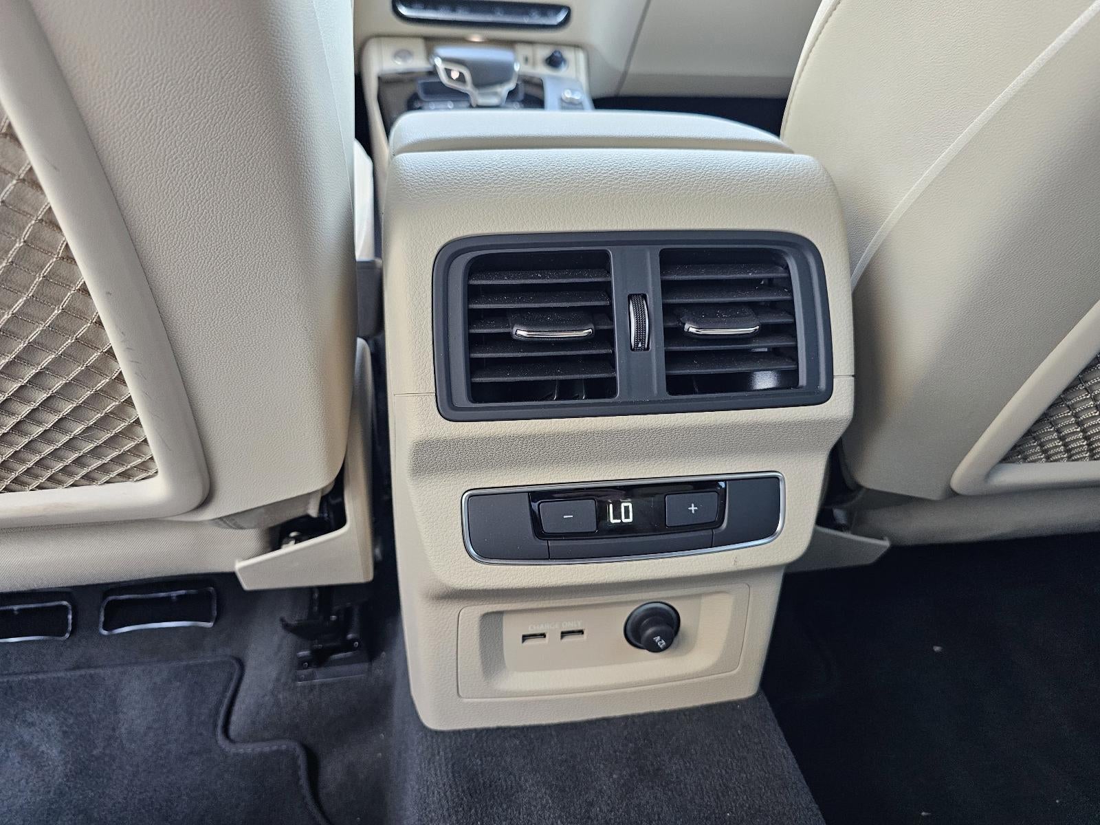 2025 Audi Q5 S line Premium 45 TFSI quattro