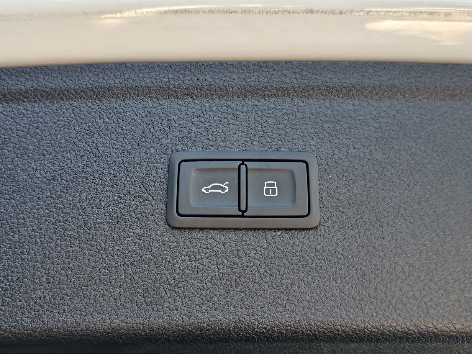 2025 Audi Q5 S line Premium 45 TFSI quattro