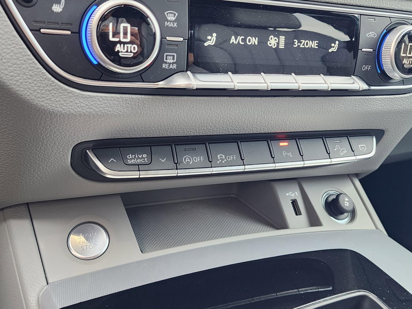 2025 Audi Q5 S line Premium 45 TFSI quattro