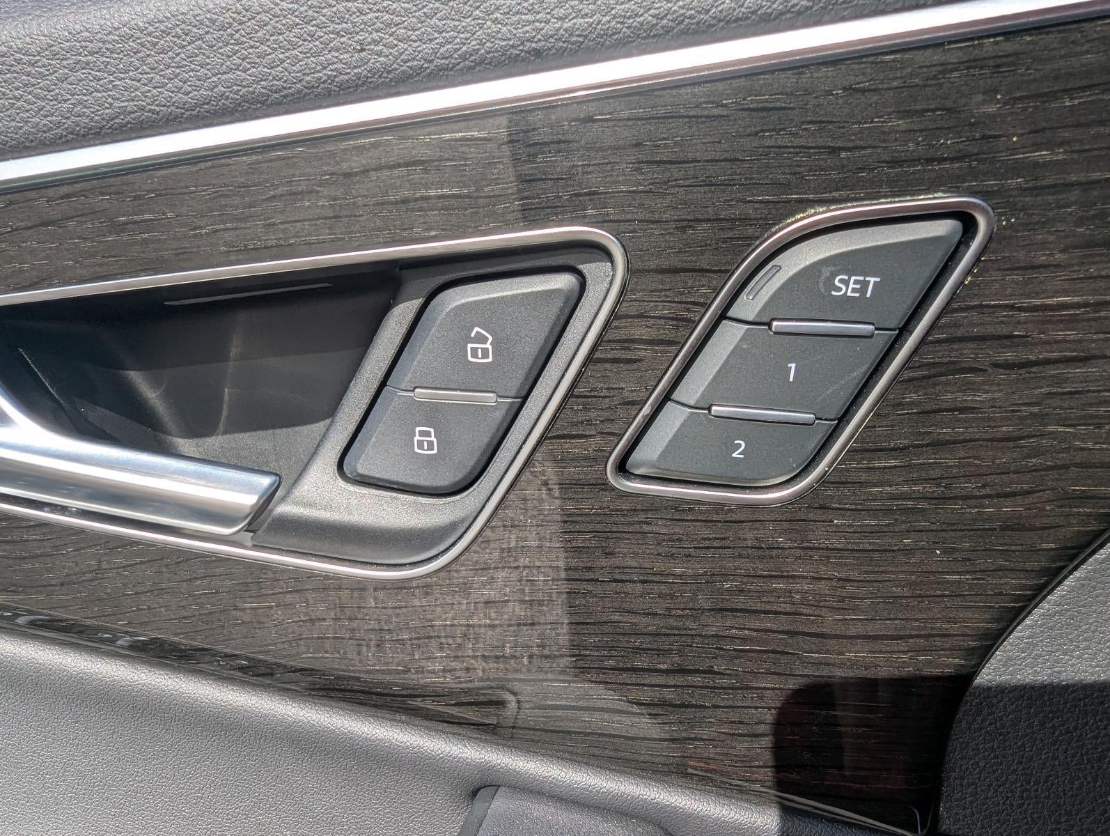 2025 Audi Q7 Premium Plus 55 TFSI quattro