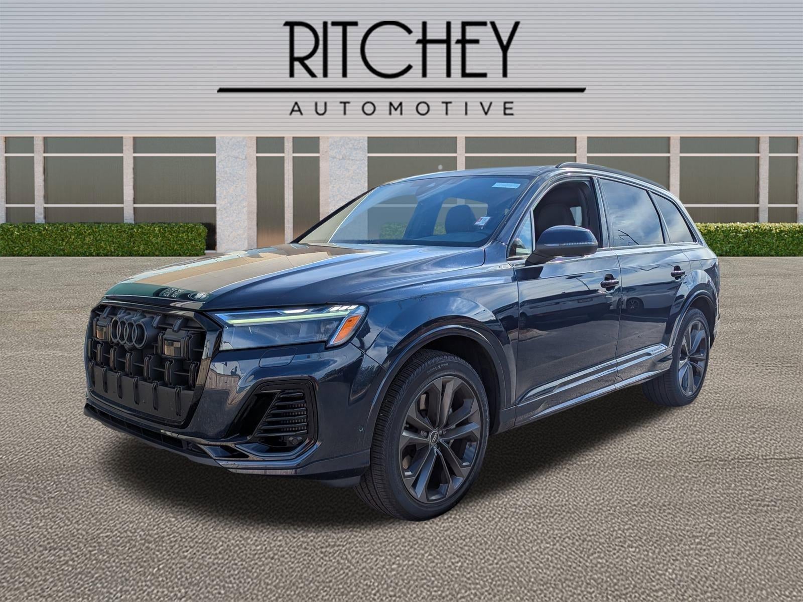 2025 Audi Q7 Premium Plus 55 TFSI quattro