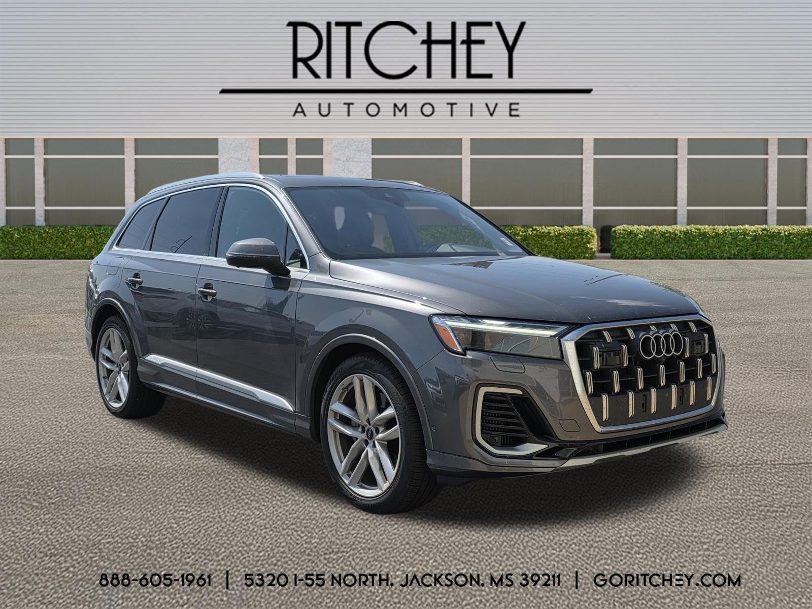 2025 Audi Q7 Premium Plus 55 TFSI quattro