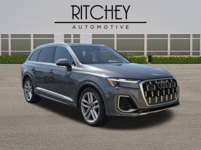2025 Audi Q7 Premium Plus 55 TFSI quattro
