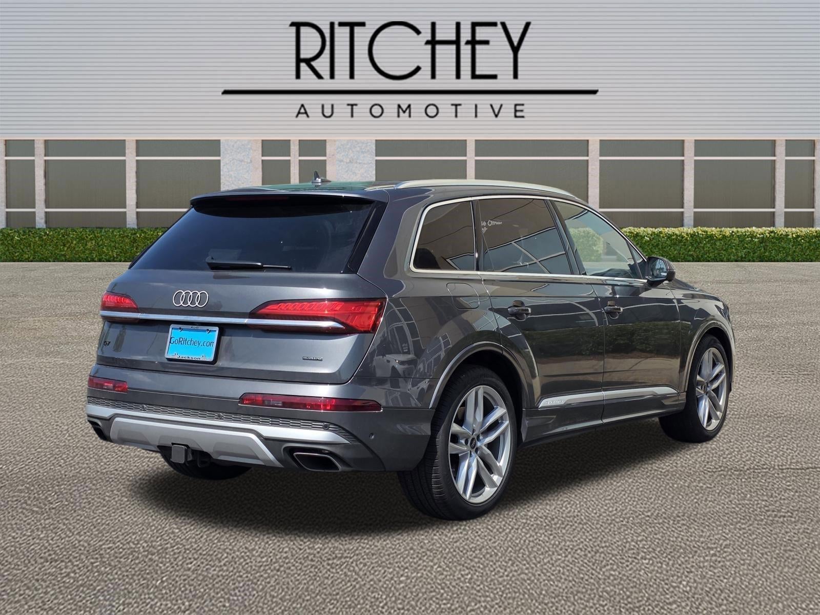 2025 Audi Q7 Premium Plus 55 TFSI quattro
