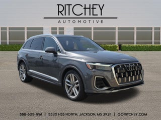 2025 Audi Q7 Premium Plus 55 TFSI quattro