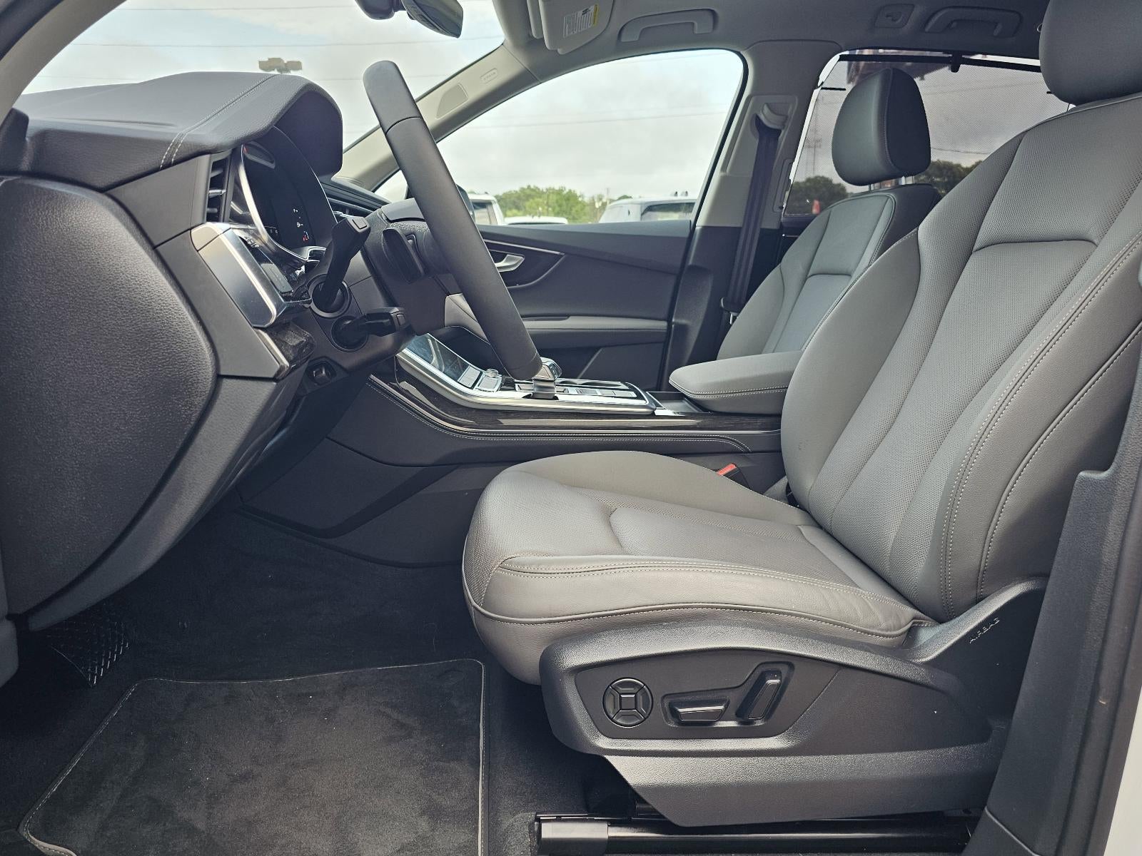 2025 Audi Q7 Premium Plus 55 TFSI quattro