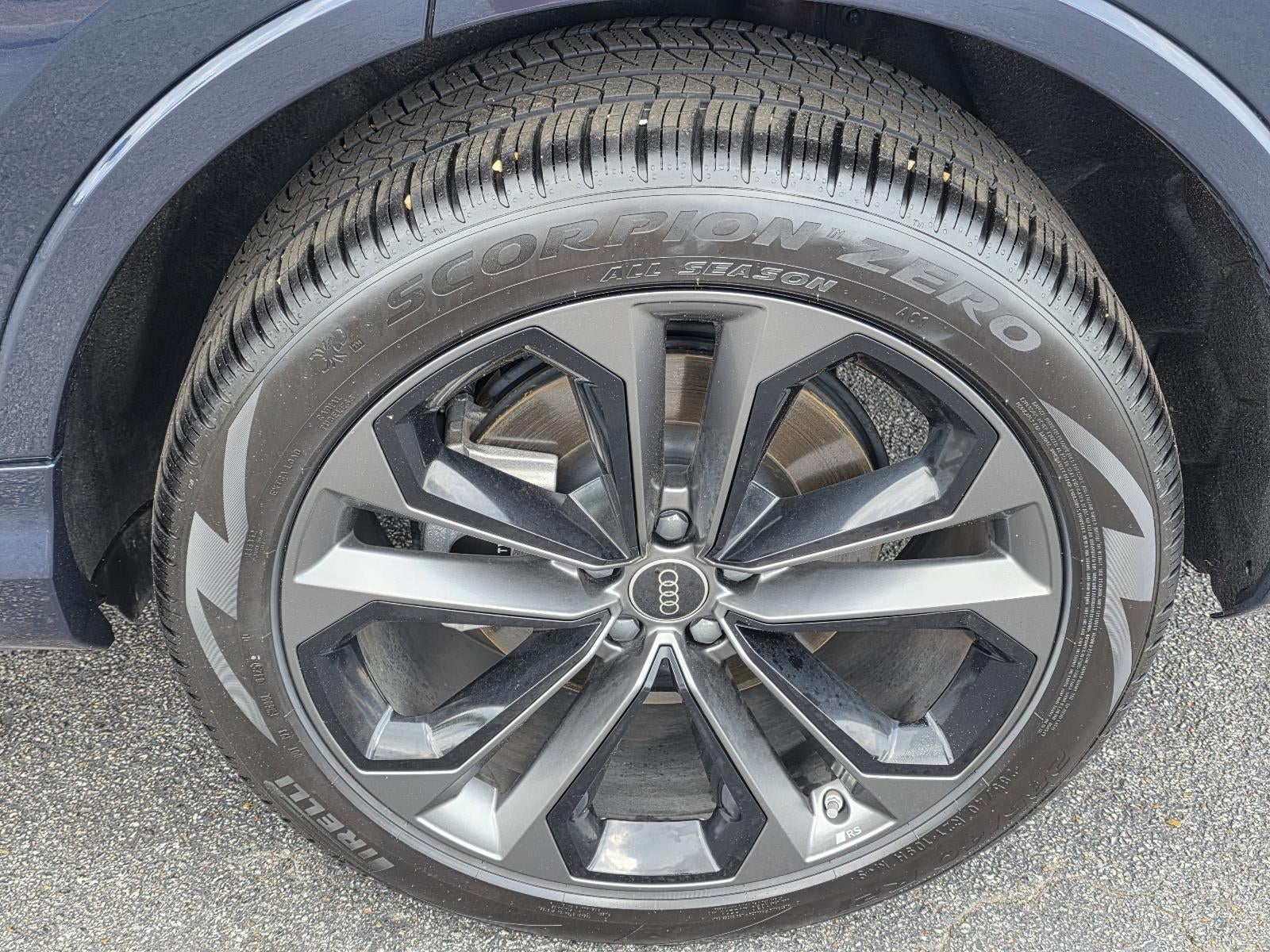 2025 Audi Q7 Premium Plus 55 TFSI quattro