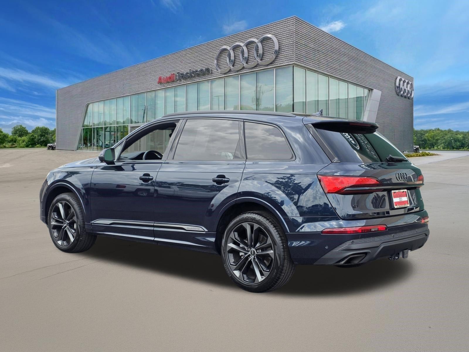 2025 Audi Q7 Premium Plus 55 TFSI quattro