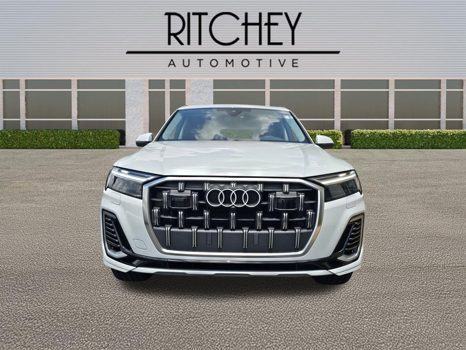 2025 Audi Q7 Premium Plus 55 TFSI quattro