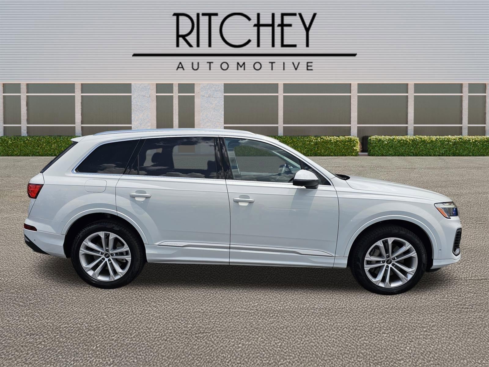 2025 Audi Q7 Premium Plus 55 TFSI quattro