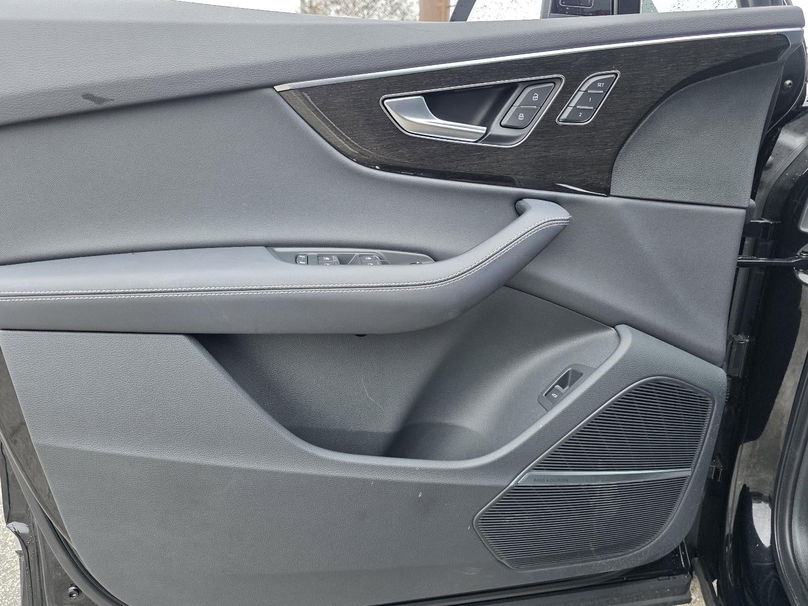 2025 Audi Q7 Premium Plus 55 TFSI quattro