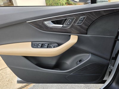 2025 Audi Q7 Premium Plus 55 TFSI quattro