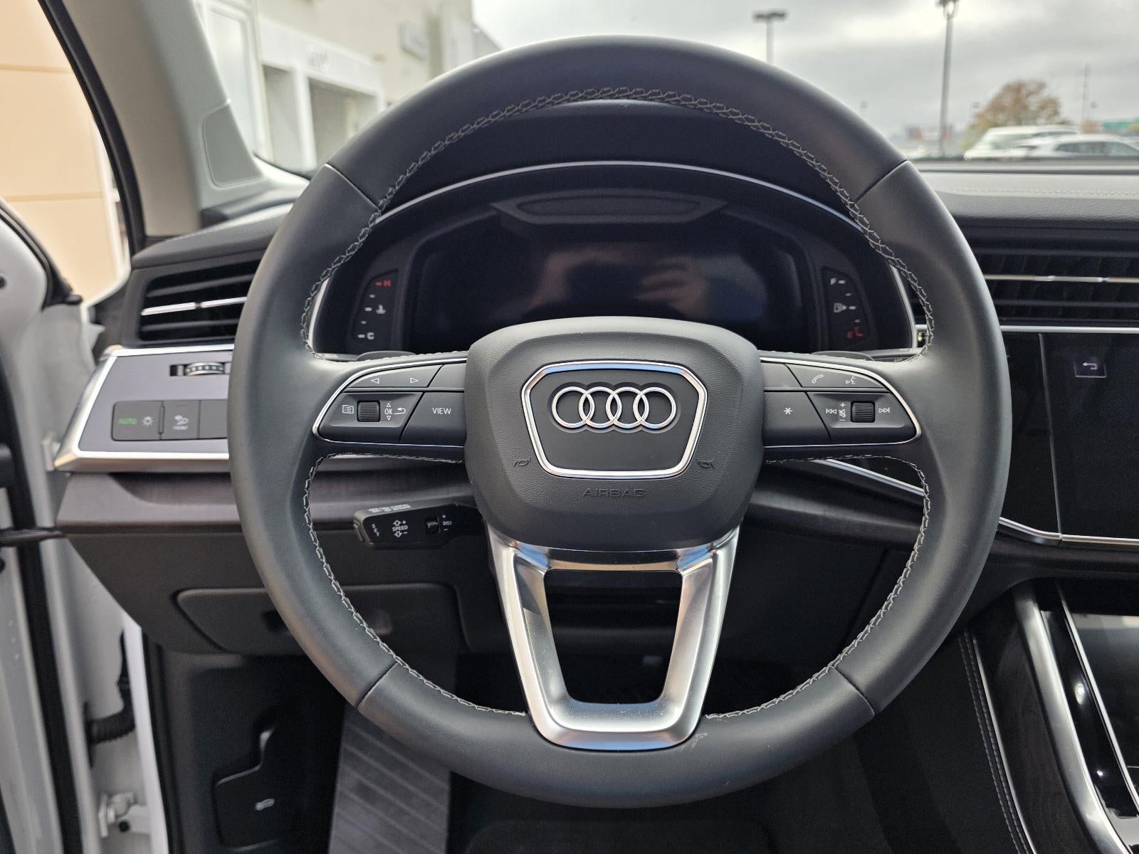 2025 Audi Q7 Premium Plus 55 TFSI quattro