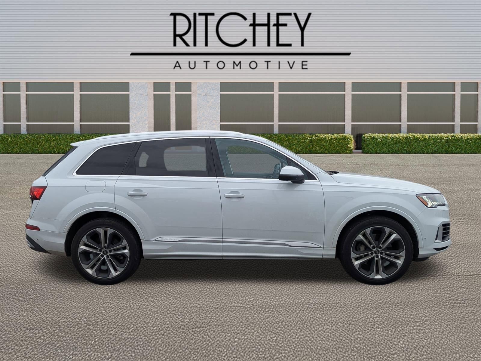 2023 Audi Q7 Premium Plus 55 TFSI quattro