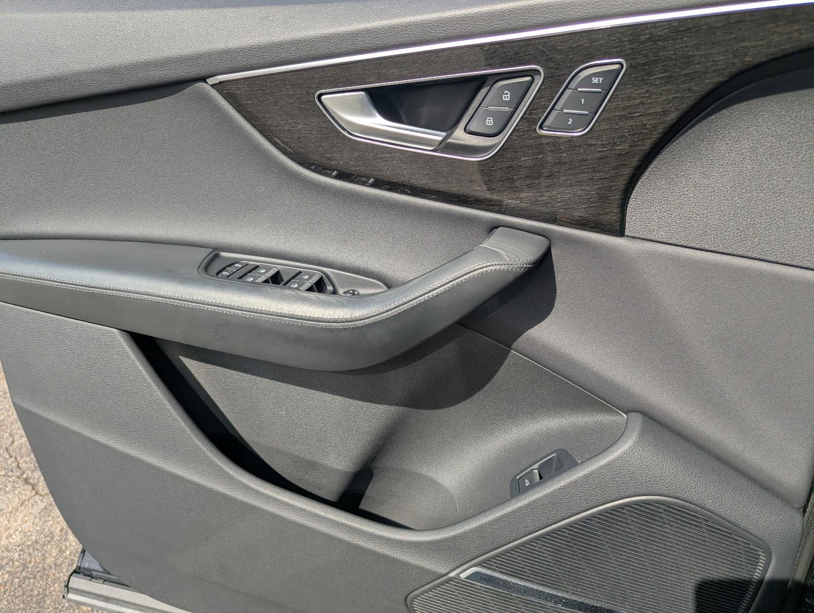 2022 Audi Q7 Premium Plus 55 TFSI quattro