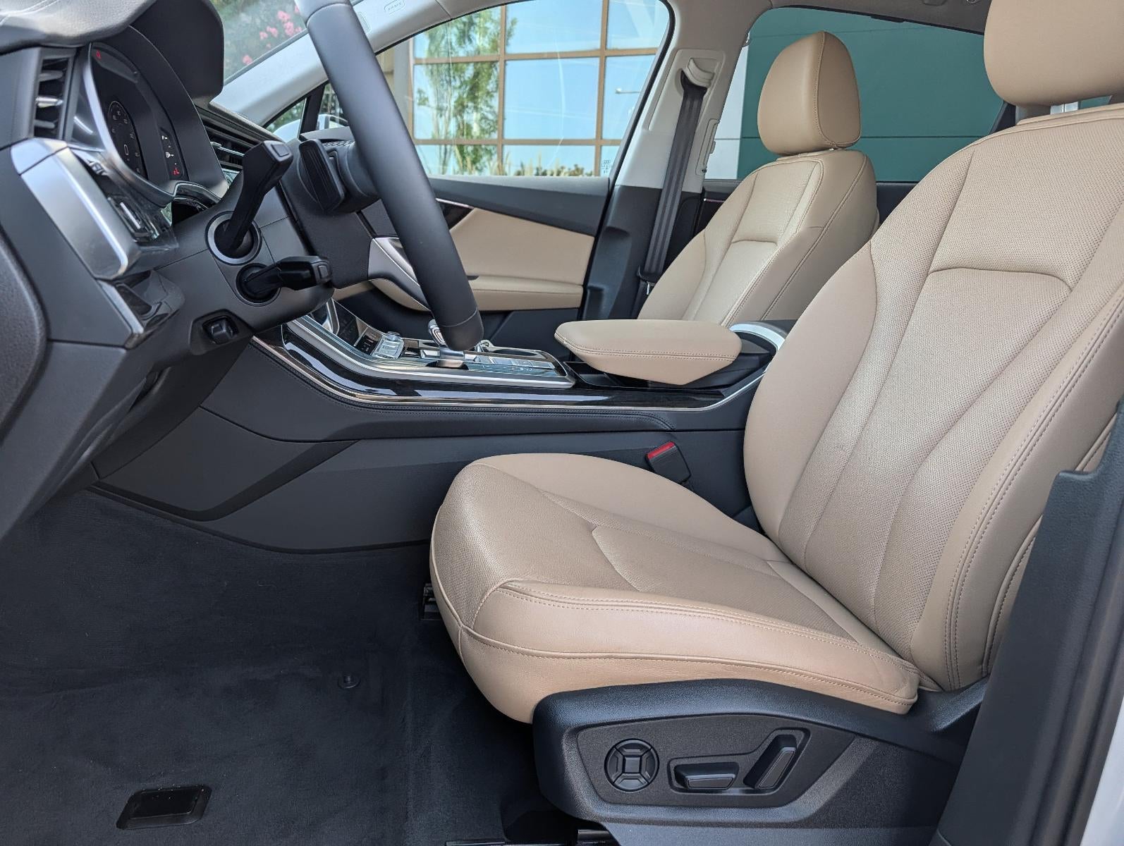 2023 Audi Q7 Prestige 55 TFSI quattro