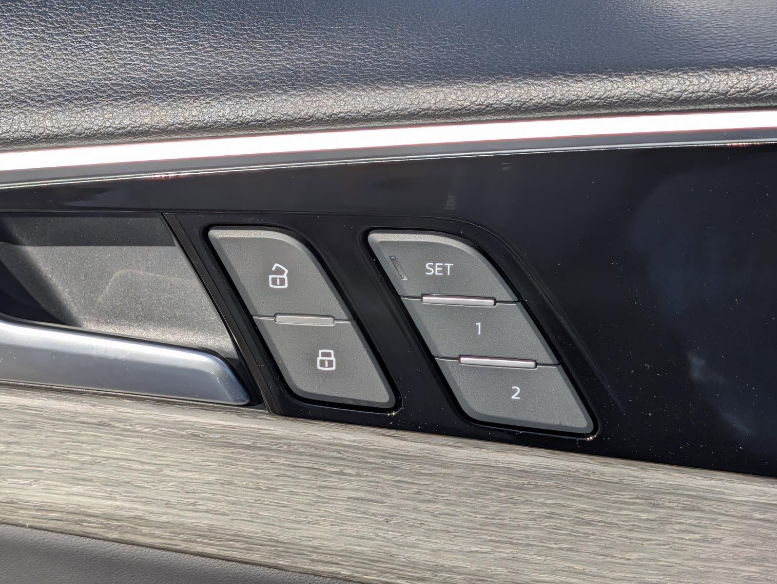 2023 Audi A4 Sedan S line Premium Plus 45 TFSI quattro