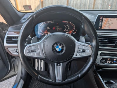 2020 BMW 740i Sedan