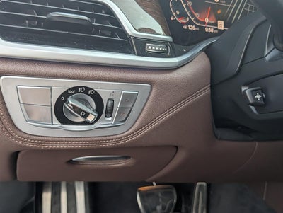 2020 BMW 740i Sedan
