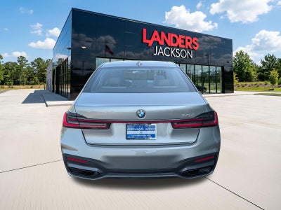 2020 BMW 740i Sedan