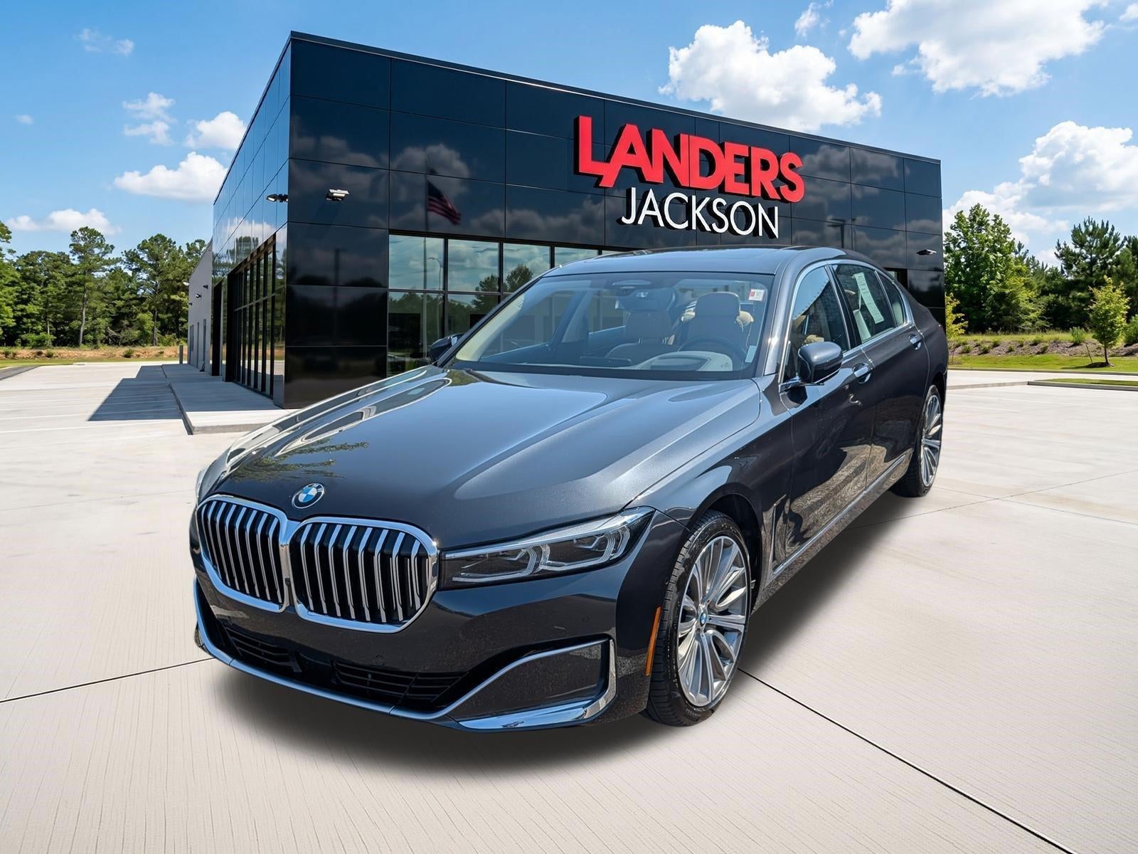 2022 BMW 750i xDrive Sedan