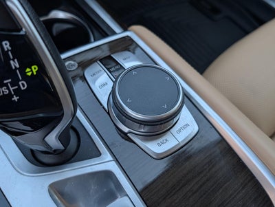 2022 BMW 750i xDrive Sedan