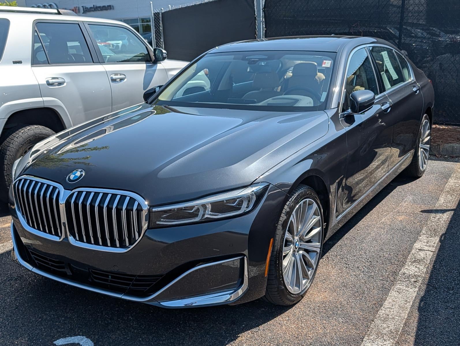 2022 BMW 750i xDrive Sedan