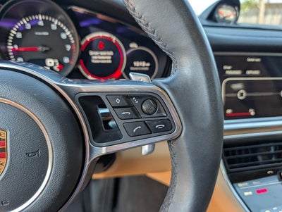 2017 Porsche Panamera 4 AWD
