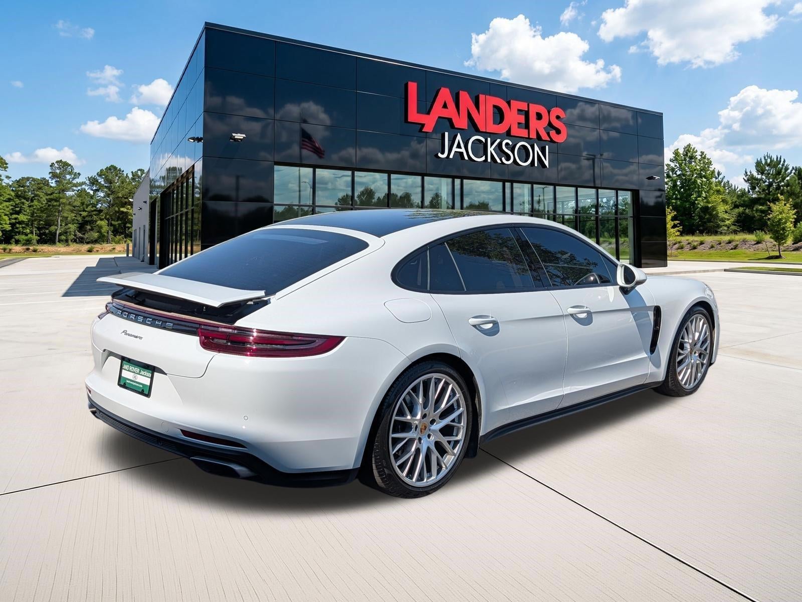 2017 Porsche Panamera 4 AWD