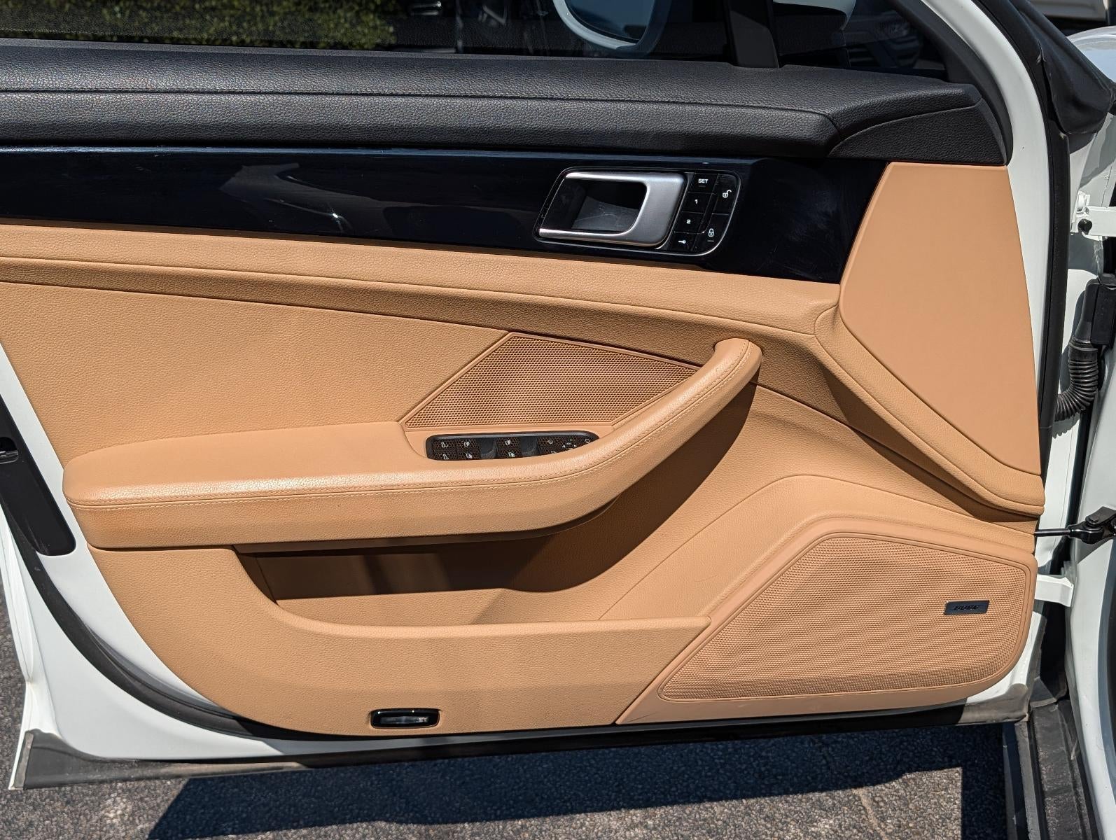 2017 Porsche Panamera 4 AWD