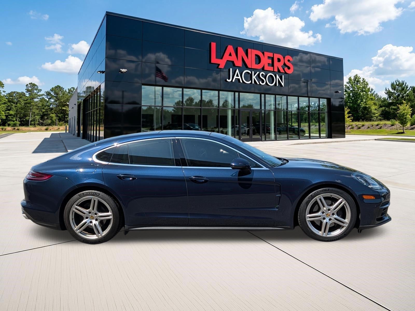 2018 Porsche Panamera 4 AWD