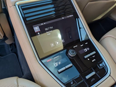 2018 Porsche Panamera 4 AWD