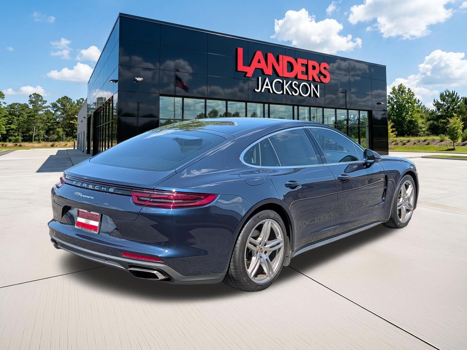 2018 Porsche Panamera 4 AWD