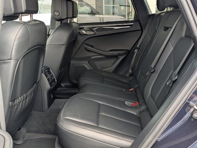 2023 Porsche Macan AWD