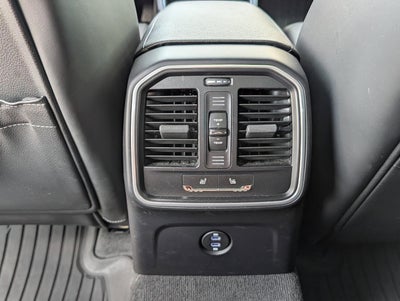 2023 Porsche Macan AWD