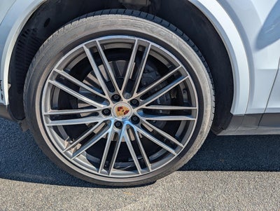 2023 Porsche Cayenne AWD