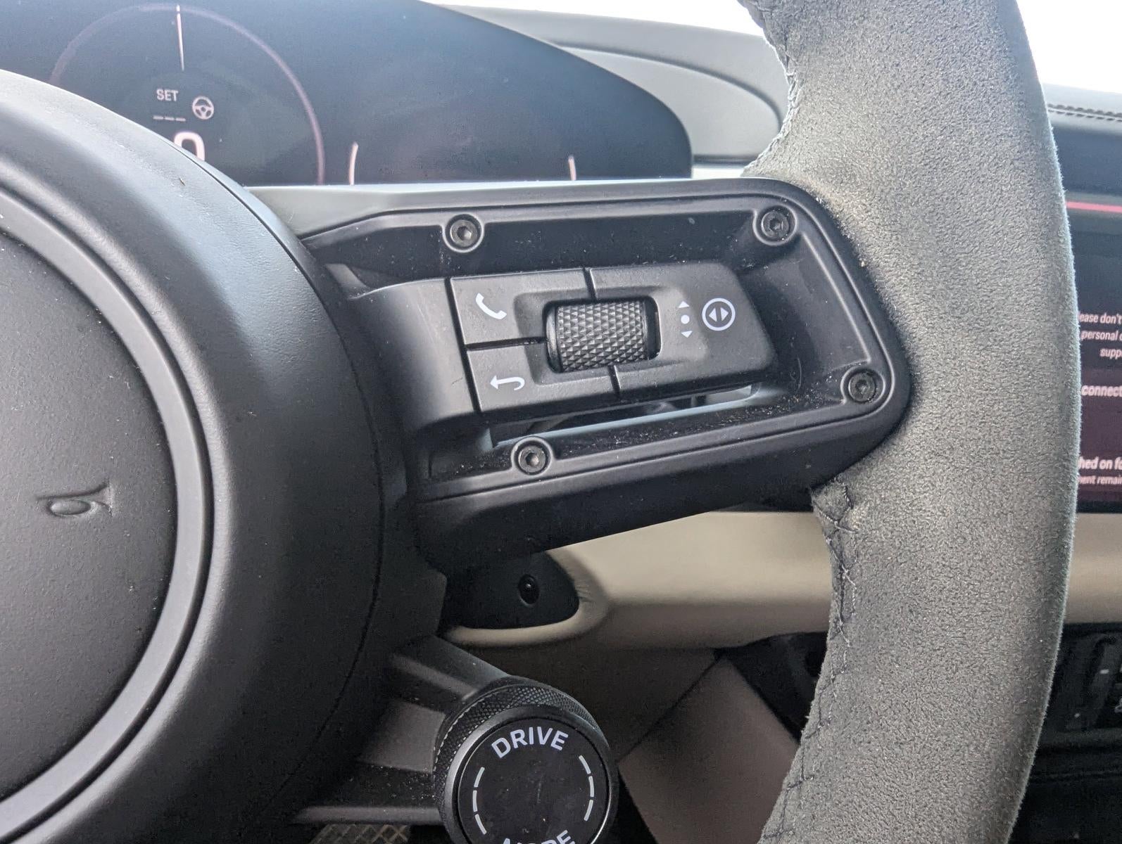 2024 Porsche Macan Electric 4 AWD