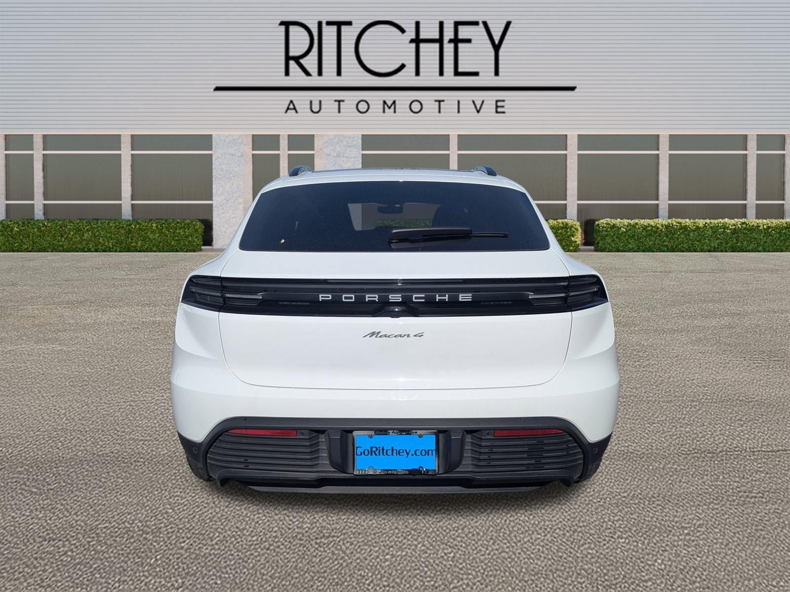 2024 Porsche Macan Electric 4 AWD