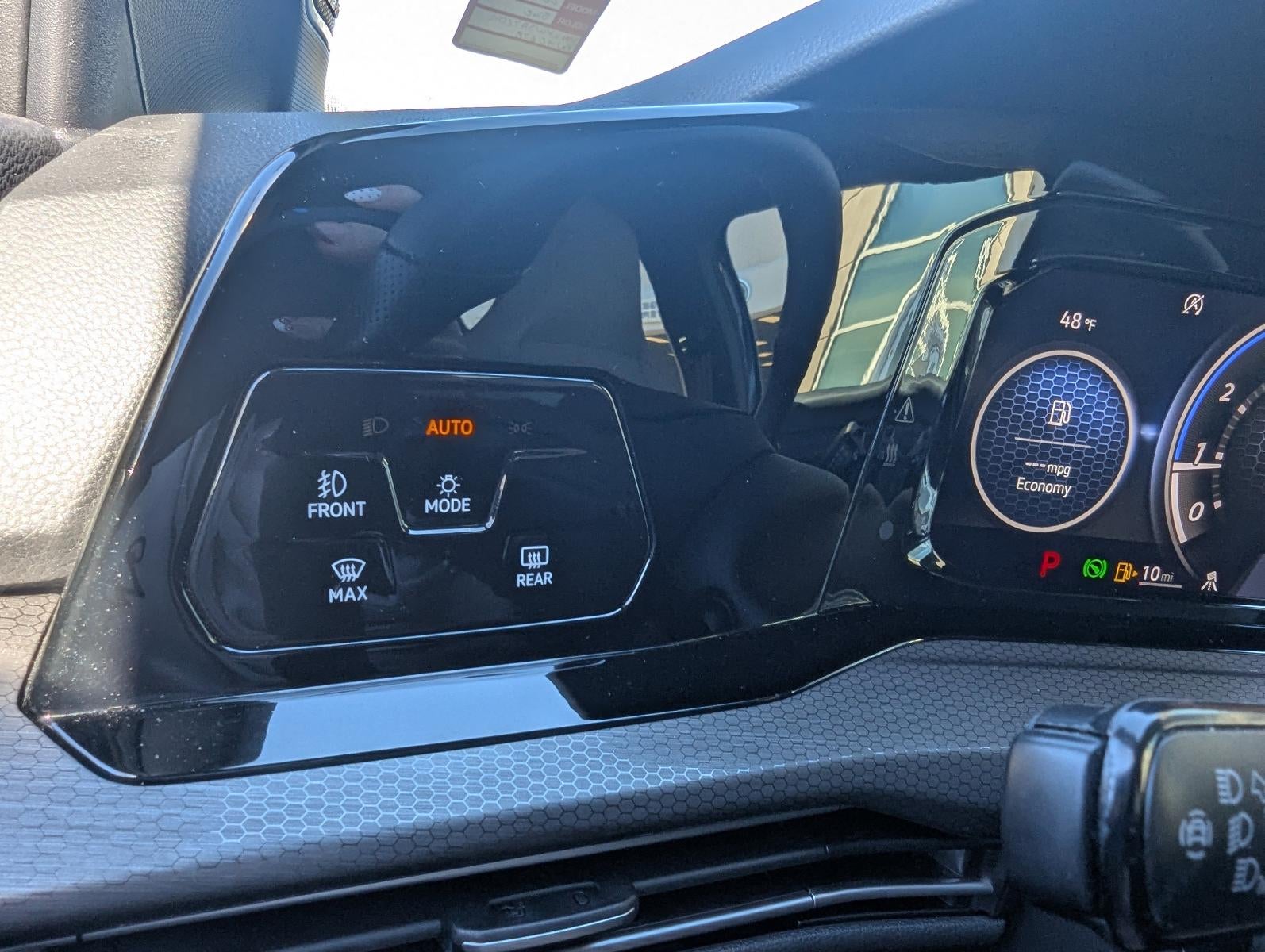 2023 Volkswagen Golf GTI 2.0T SE DSG