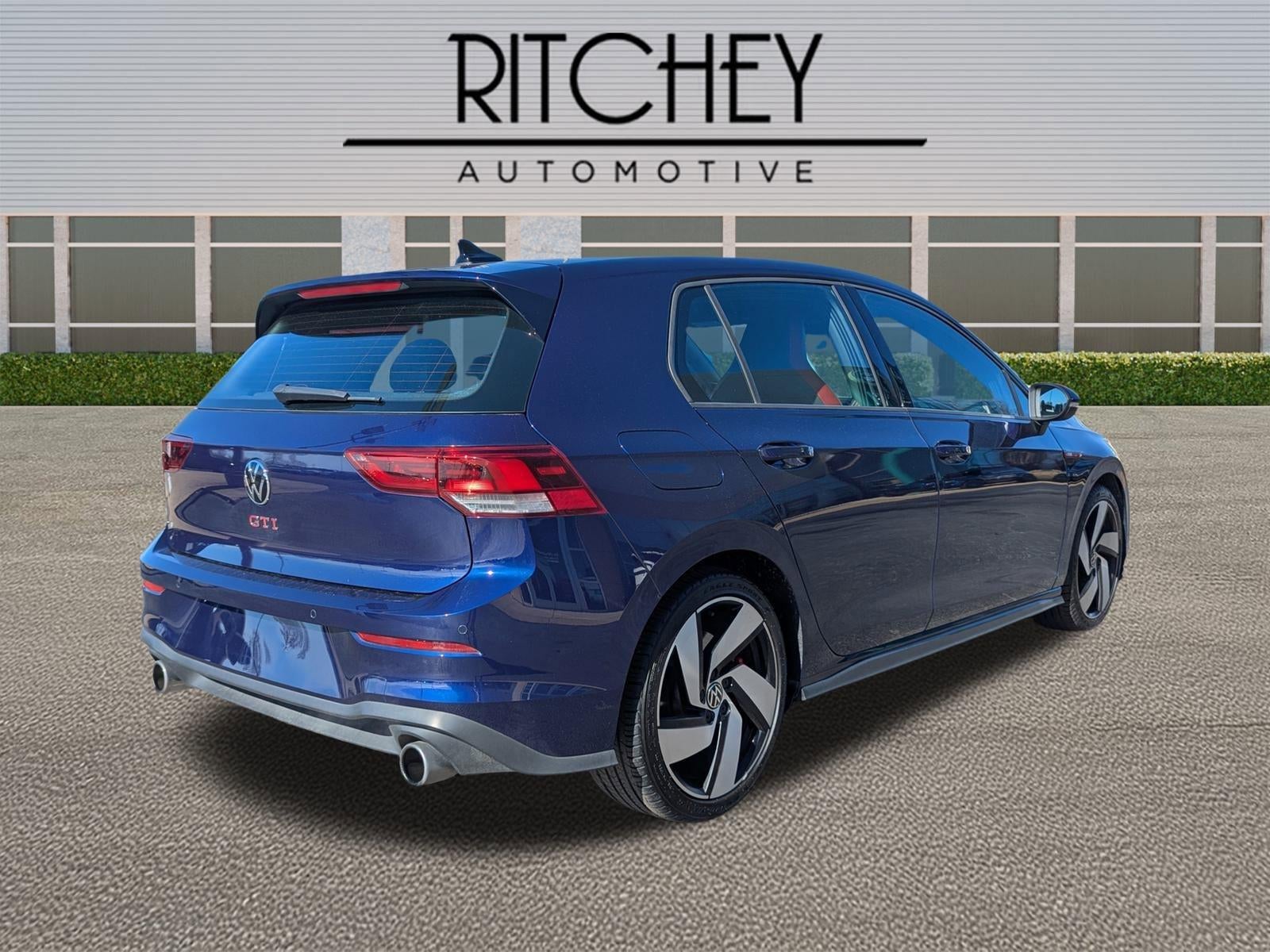 2023 Volkswagen Golf GTI 2.0T SE DSG