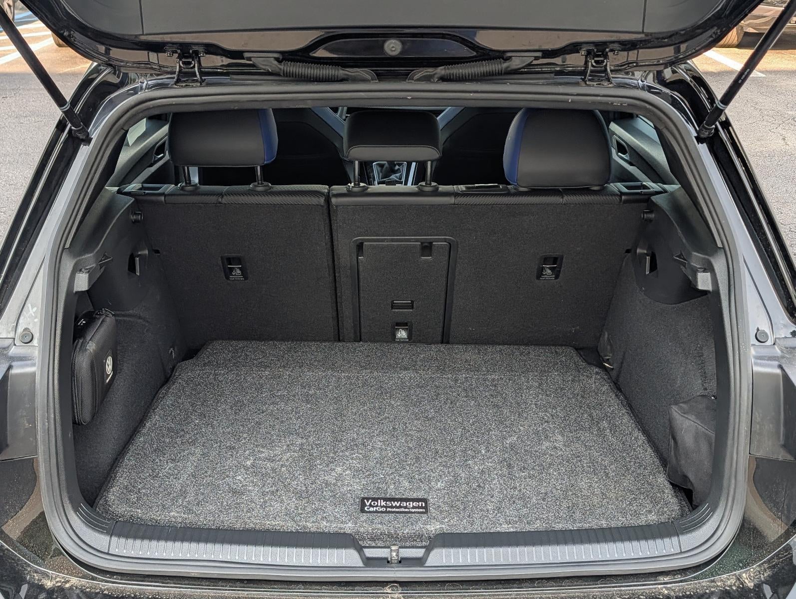 2024 Volkswagen Golf R 2.0T Manual