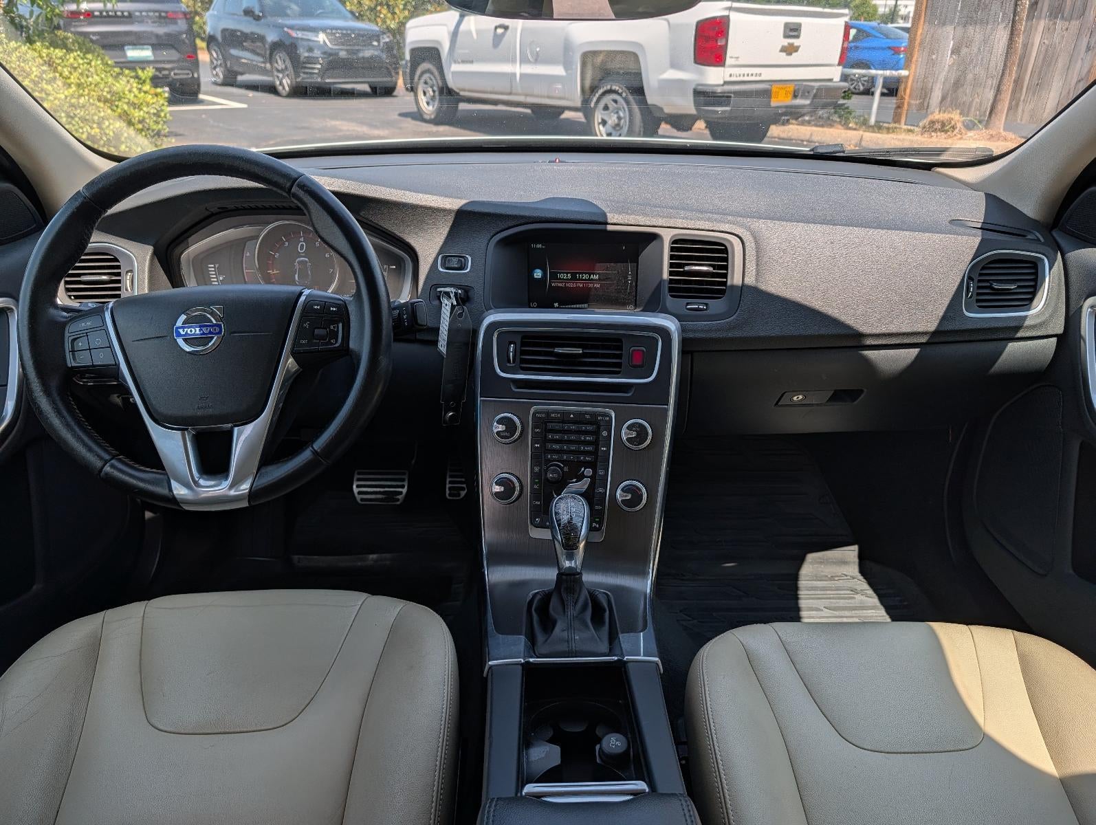 2016 Volvo S60 4dr Sdn T5 Drive-E Premier FWD