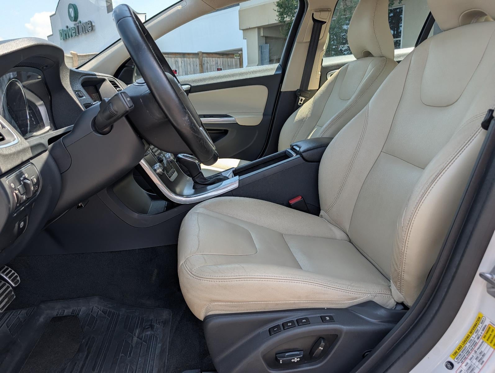 2016 Volvo S60 4dr Sdn T5 Drive-E Premier FWD