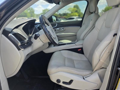 2020 Volvo XC90 T5 FWD Momentum 7 Passenger