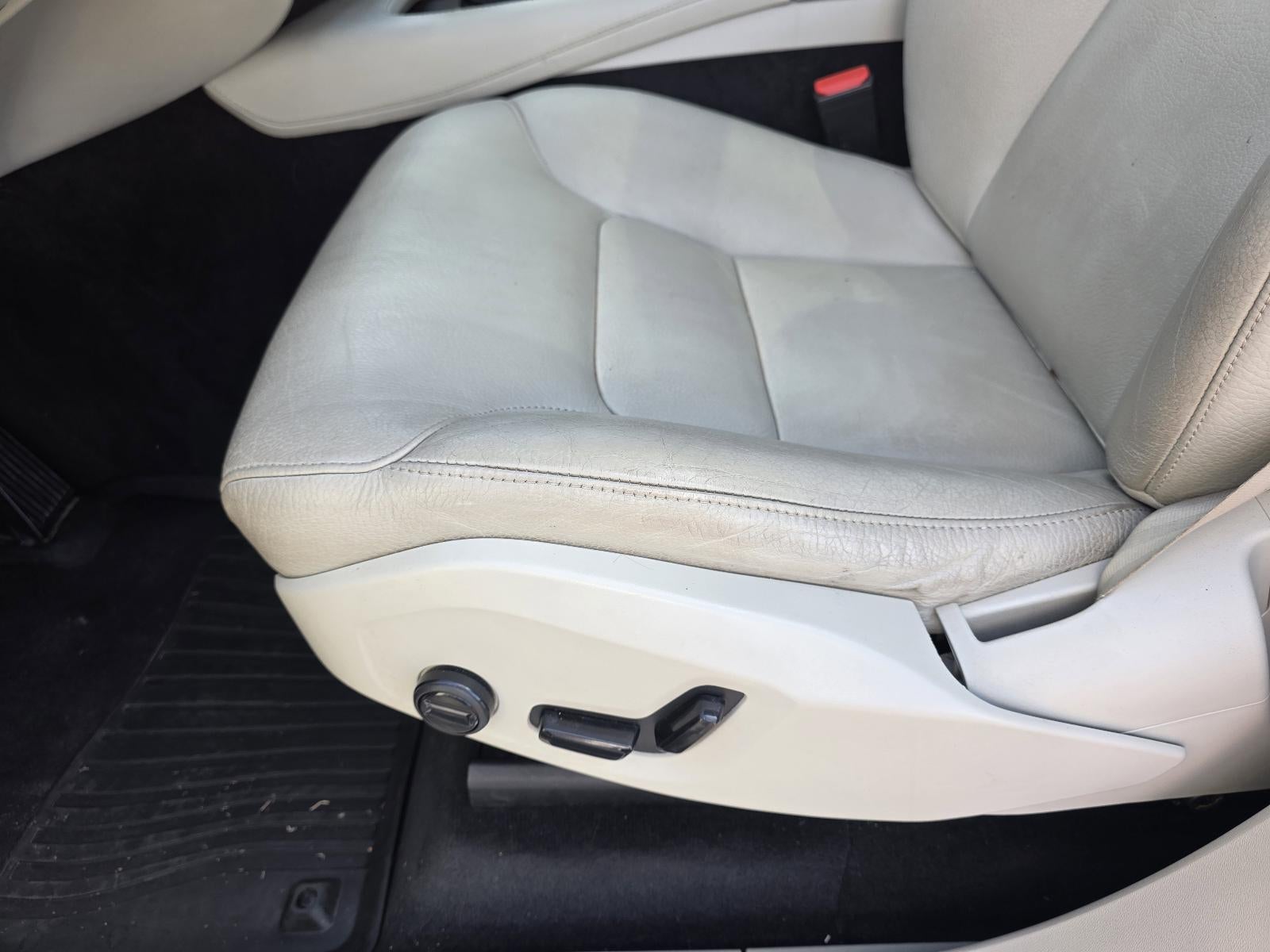 2020 Volvo XC90 T5 FWD Momentum 7 Passenger