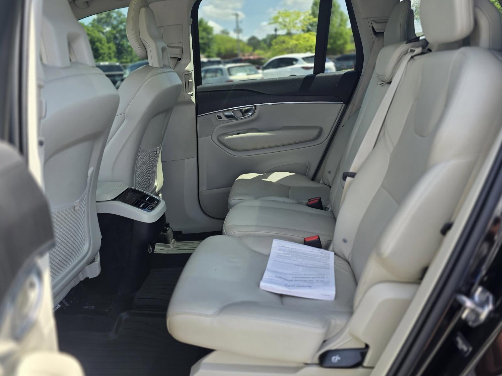 2020 Volvo XC90 T5 FWD Momentum 7 Passenger