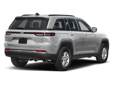 2025 Jeep Grand Cherokee Laredo 4x2